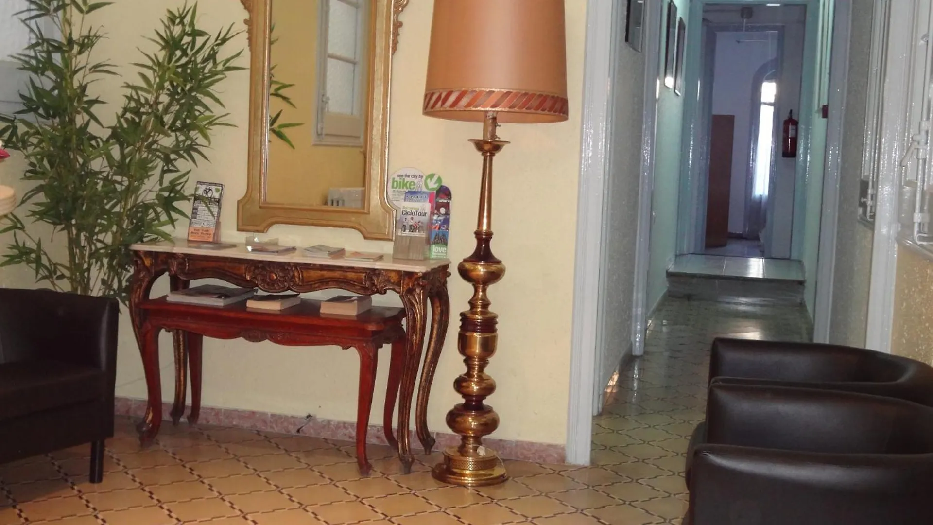 Hostal Sant Carlo Barcelona Spain