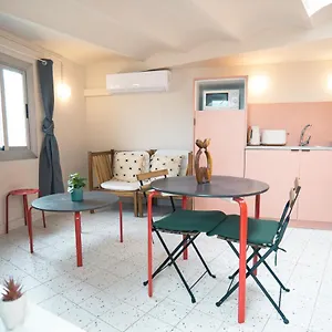2* Aparthotel Smartr Ramblas