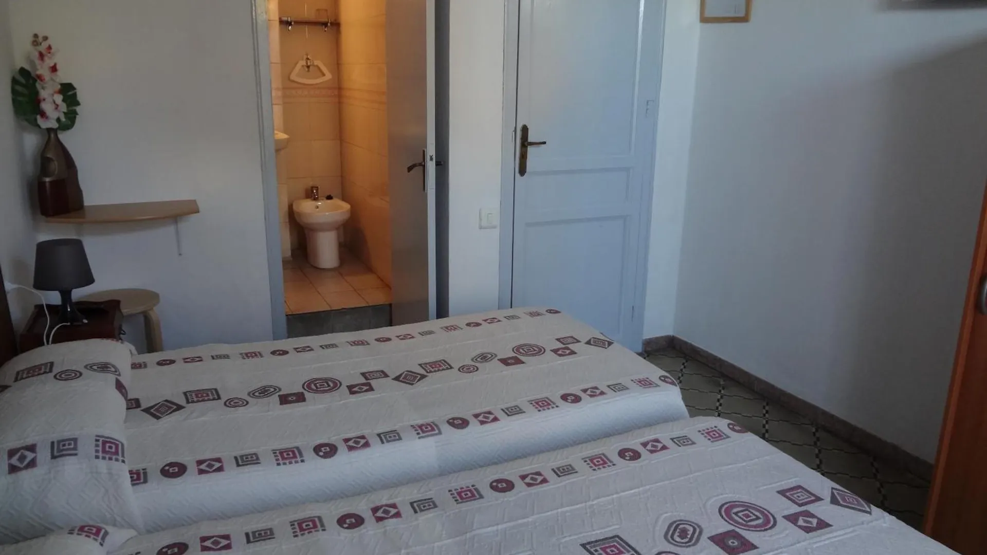 Hostal Sant Carlo Barcelona 0*,  Španělsko